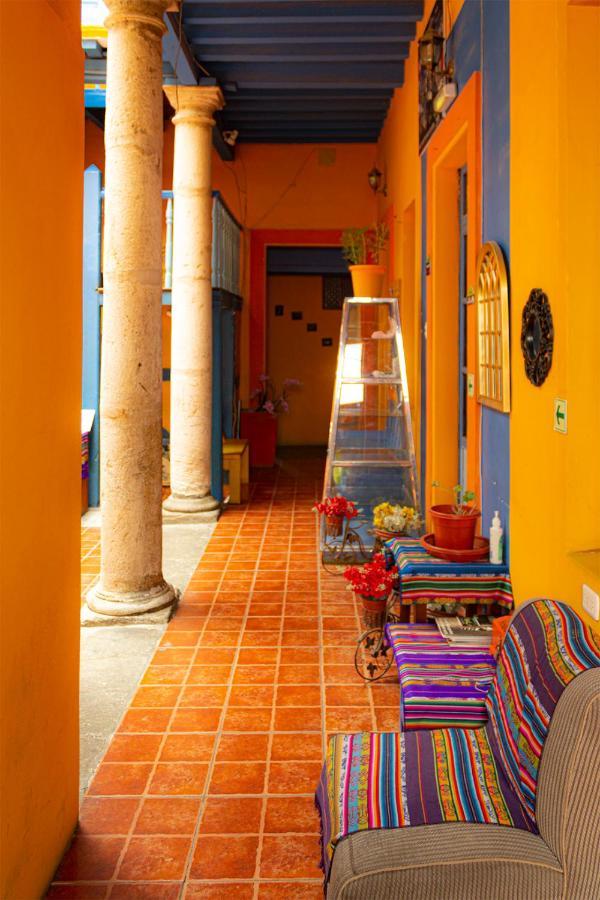 Hostal Café Tiana Latacunga Kültér fotó