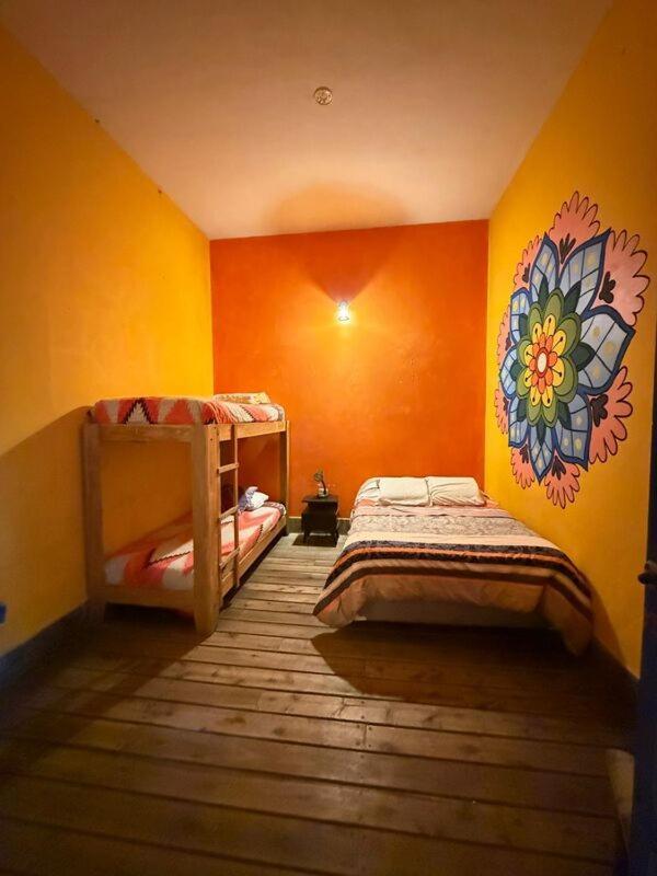 Hostal Café Tiana Latacunga Kültér fotó