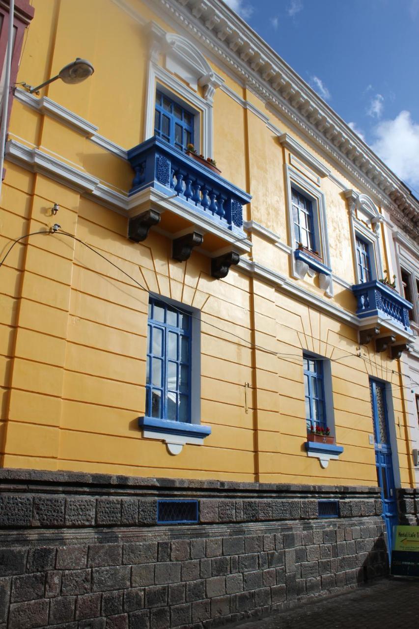 Hostal Café Tiana Latacunga Kültér fotó